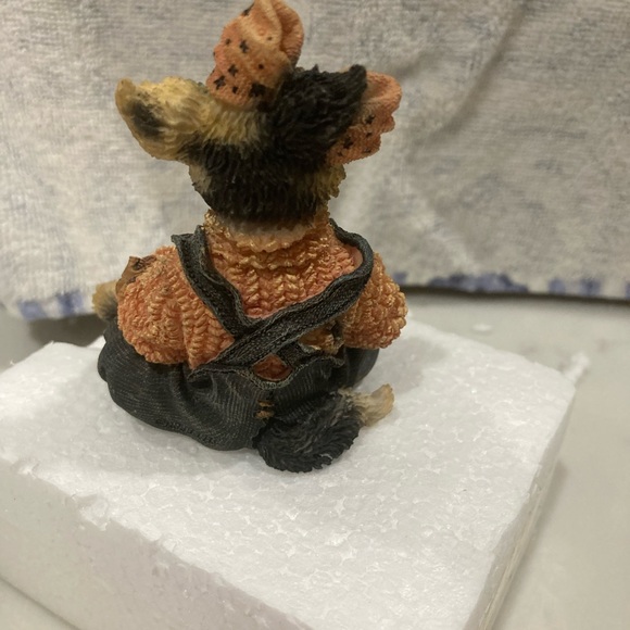 Boyds Collection: Pawlene Prowler- Spooky Treats - Picture 3 of 4